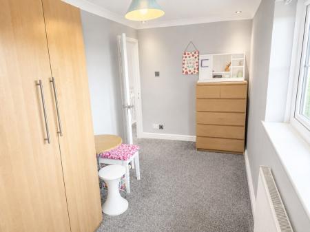 5 bedroom Detached house for sale in Cambrian Way, Swadlincote, DE11