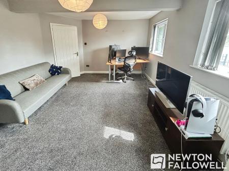 5 bedroom Detached house for sale in Cambrian Way, Swadlincote, DE11