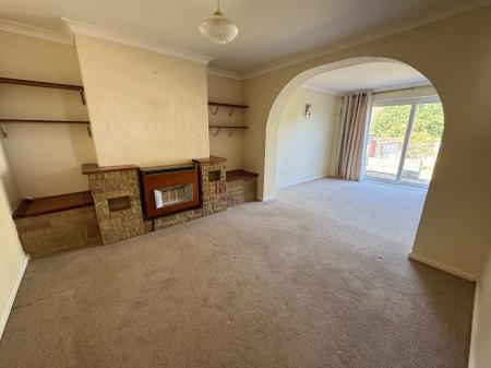 3 bedroom Semi-detached house for sale in Leawood Road, Midway, DE11