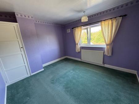 3 bedroom Semi-detached house for sale in Leawood Road, Midway, DE11