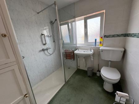 3 bedroom Semi-detached house for sale in Leawood Road, Midway, DE11