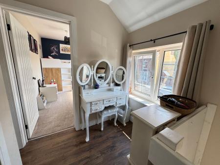 3 bedroom Semi-detached house for sale in Station Street, Castle Gresley, DE11