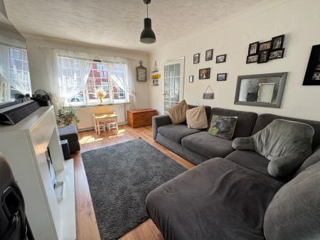 3 bedroom Semi-detached house for sale in Station Street, Castle Gresley, DE11