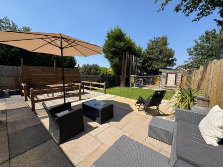 3 bedroom Semi-detached house for sale in Station Street, Castle Gresley, DE11