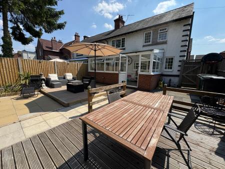 3 bedroom Semi-detached house for sale in Station Street, Castle Gresley, DE11