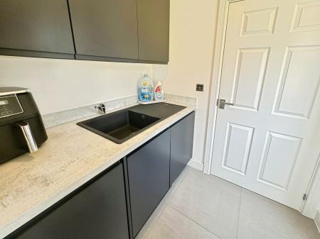 4 bedroom Detached house for sale in Osprey Drive, Branston, DE14