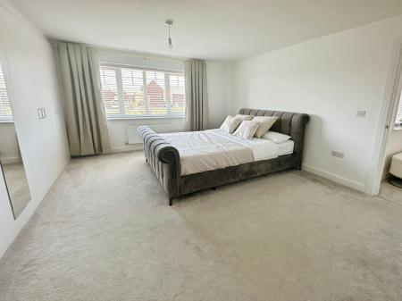 4 bedroom Detached house for sale in Osprey Drive, Branston, DE14