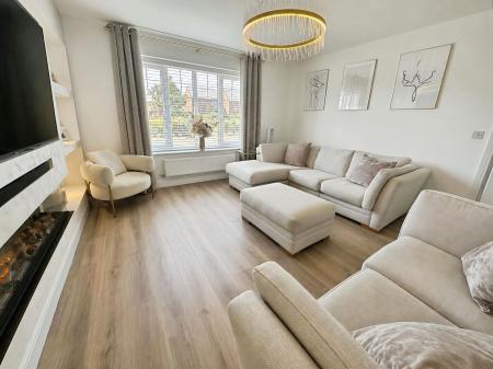 4 bedroom Detached house for sale in Osprey Drive, Branston, DE14