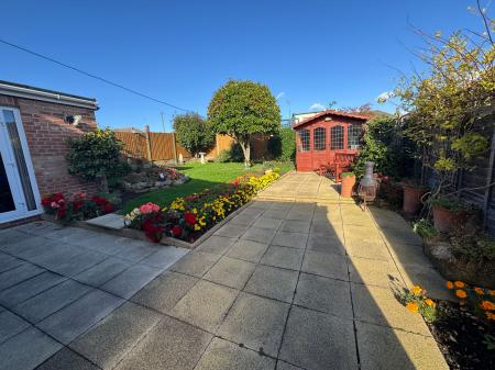 2 bedroom Semi-detached bungalow for sale in Faversham Road, Burton-On-Trent, DE13
