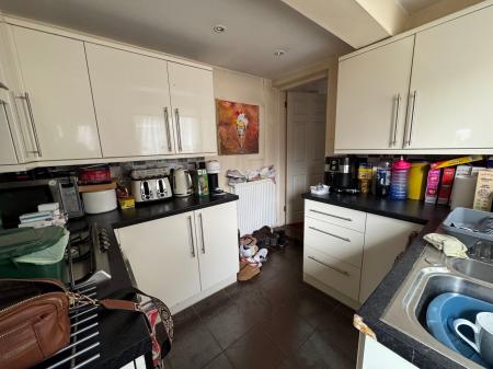 2 bedroom Terraced House for sale in Linton Heath, Linton, DE12