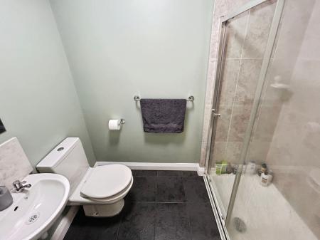 4 bedroom Semi-detached house for sale in Woodland Road, Stanton, DE15