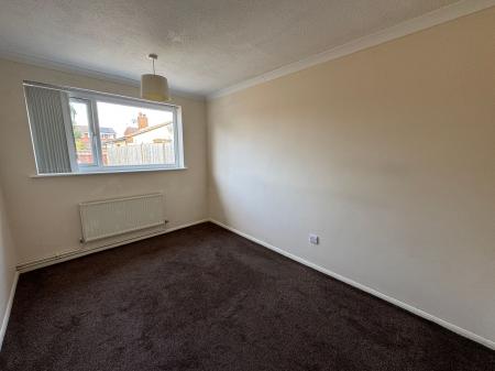 2 bedroom Semi-detached bungalow for sale in Amberwood, Newhall, DE11