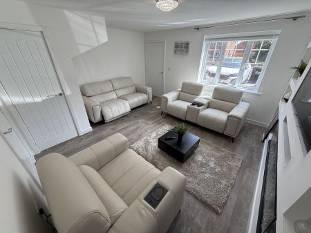 3 bedroom Semi-detached house to let in Topaz Gardens, Newhall, DE11