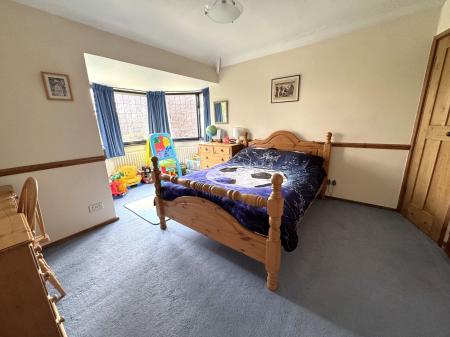 4 bedroom Detached house for sale in Hawthornes, 39 Rolleston Road, Burton upon Trent, Staffordshire, DE13 0JT