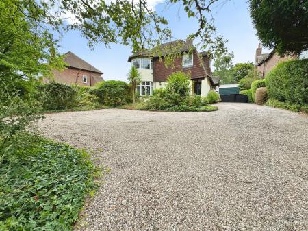 4 bedroom Detached house for sale in Hawthornes, 39 Rolleston Road, Burton upon Trent, Staffordshire, DE13 0JT