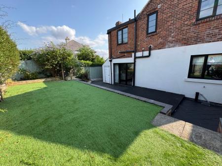 3 bedroom Detached house for sale in Burton Road, Castle Gresley, DE11