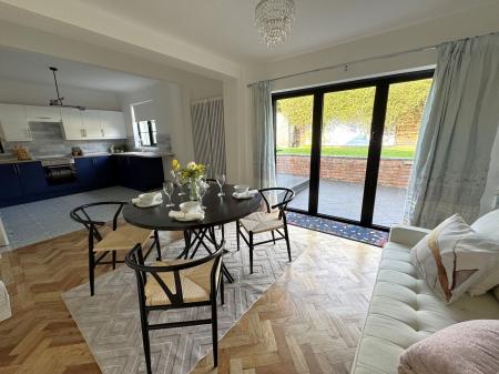 3 bedroom Detached house for sale in Burton Road, Castle Gresley, DE11