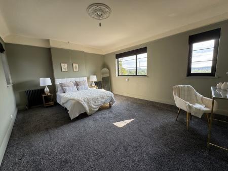 3 bedroom Detached house for sale in Burton Road, Castle Gresley, DE11