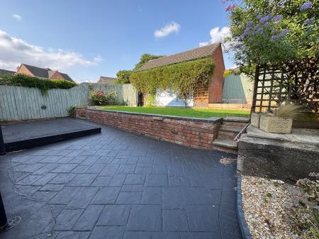 3 bedroom Detached house for sale in Burton Road, Castle Gresley, DE11