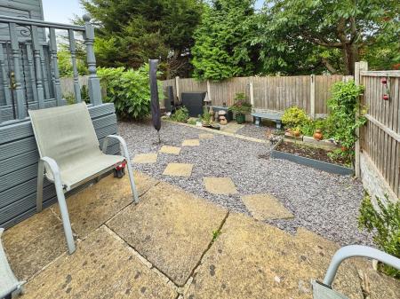 2 bedroom Town house for sale in Cottesmore Close, Burton-On-Trent, DE15