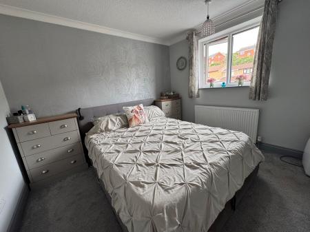 2 bedroom Town house for sale in Cottesmore Close, Burton-On-Trent, DE15