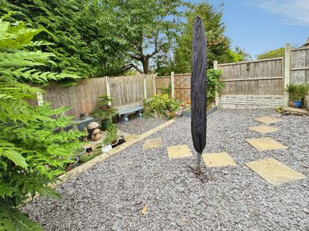2 bedroom Town house for sale in Cottesmore Close, Burton-On-Trent, DE15
