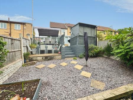 2 bedroom Town house for sale in Cottesmore Close, Burton-On-Trent, DE15
