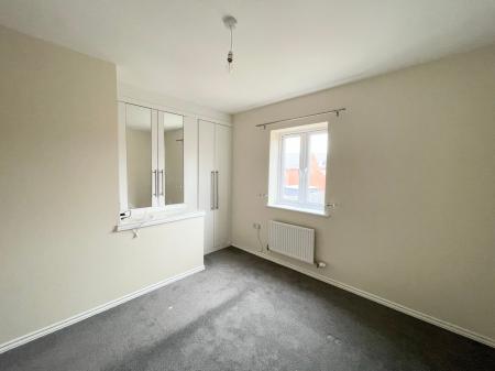 2 bedroom Terraced House to let in Merton Close, Church Gresley, DE11