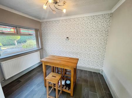 2 bedroom Detached bungalow for sale in Pear Tree Avenue, Newhall, DE11