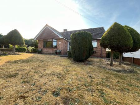 Pear Tree Avenue, Newhall, DE11