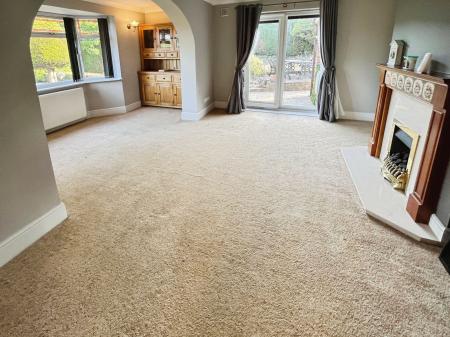2 bedroom Detached bungalow for sale in Pear Tree Avenue, Newhall, DE11