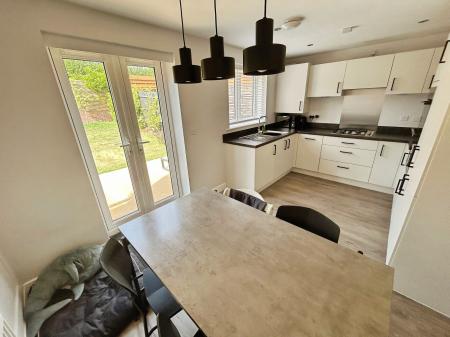 3 bedroom Terraced House for sale in Rockingham Way, Stanton, DE15