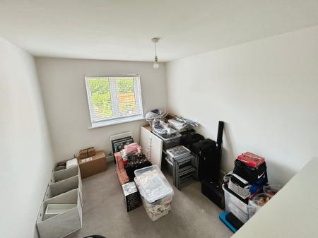 3 bedroom Terraced House for sale in Rockingham Way, Stanton, DE15