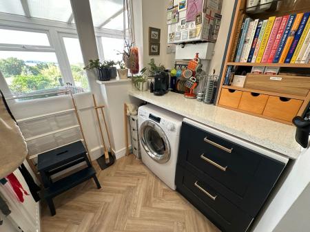3 bedroom Semi-detached house for sale in Bretby Lane, Bretby, DE15