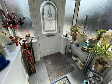 3 bedroom Semi-detached house for sale in Bretby Lane, Bretby, DE15
