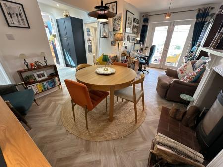 3 bedroom Semi-detached house for sale in Bretby Lane, Bretby, DE15