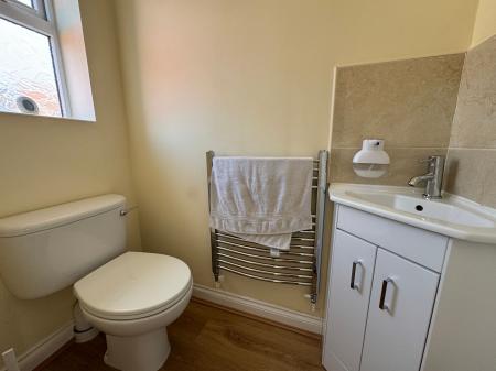 4 bedroom Detached house for sale in Frank Bodicote Way, Swadlincote, DE11