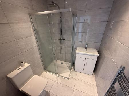 1 bedroom Flat to let in Waterloo Street, Waterloo Court Waterloo Street, DE14