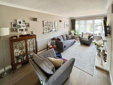 3 bedroom Semi-detached bungalow for sale in Lewis Drive, Burton-On-Trent, DE13