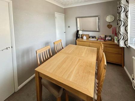 3 bedroom Semi-detached bungalow for sale in Lewis Drive, Burton-On-Trent, DE13