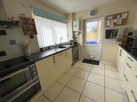 4 bedroom Detached house for sale in Holme Farm Avenue, Burton-On-Trent, DE15