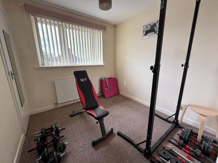 4 bedroom Detached house for sale in Holme Farm Avenue, Burton-On-Trent, DE15