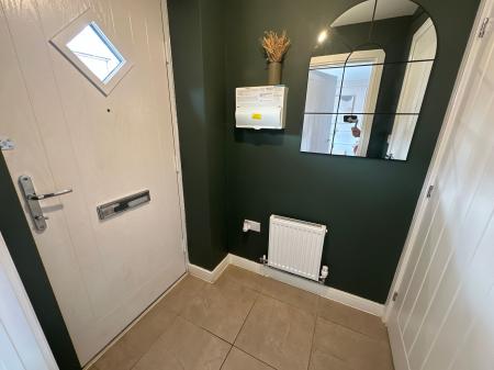 3 bedroom Semi-detached house for sale in Wainwright Drive, Woodville, DE11