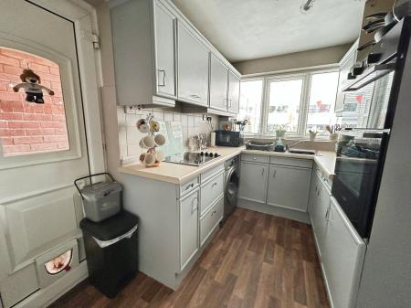 3 bedroom Semi-detached house for sale in Wheatlands Road, Burton-On-Trent, DE15