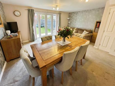 4 bedroom Semi-detached house for sale in Brunel Way, Church Gresley, DE11