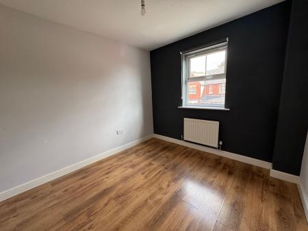 4 bedroom Semi-detached house for sale in Woodyard Close, Castle Gresley, DE11