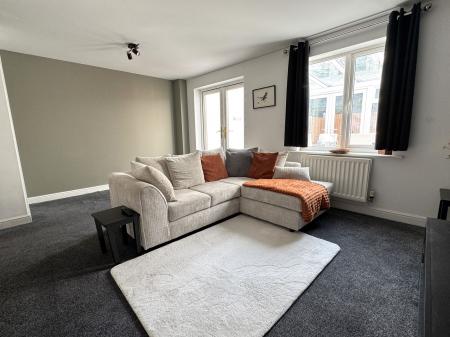 4 bedroom Semi-detached house for sale in Woodyard Close, Castle Gresley, DE11