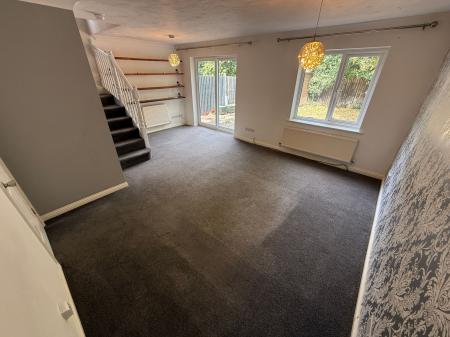 3 bedroom Detached house to let in Home Farm Court, Castle Gresley, DE11