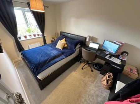 3 bedroom Semi-detached house for sale in Dove Close, Branston, DE14