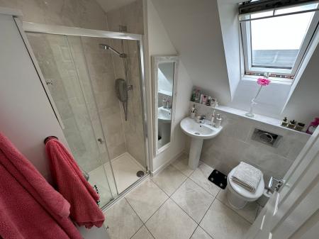 3 bedroom Semi-detached house for sale in Dove Close, Branston, DE14